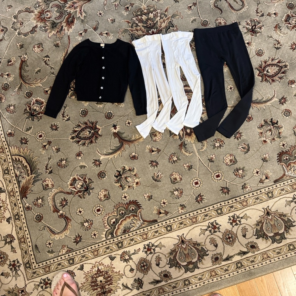 Capelli of New York Black Button-Front Women's Cardigan